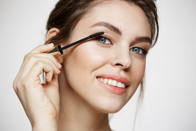 10 Best Mascara in India with Price